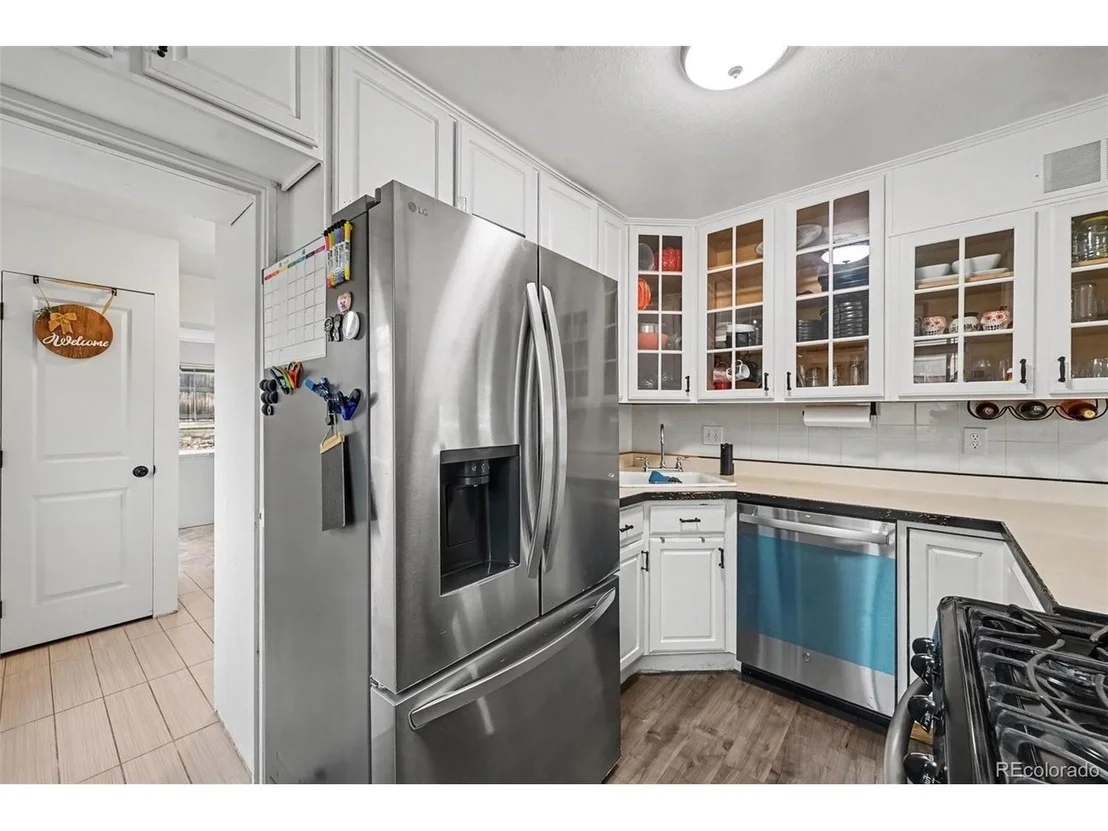 Photo of 9161 Vine St