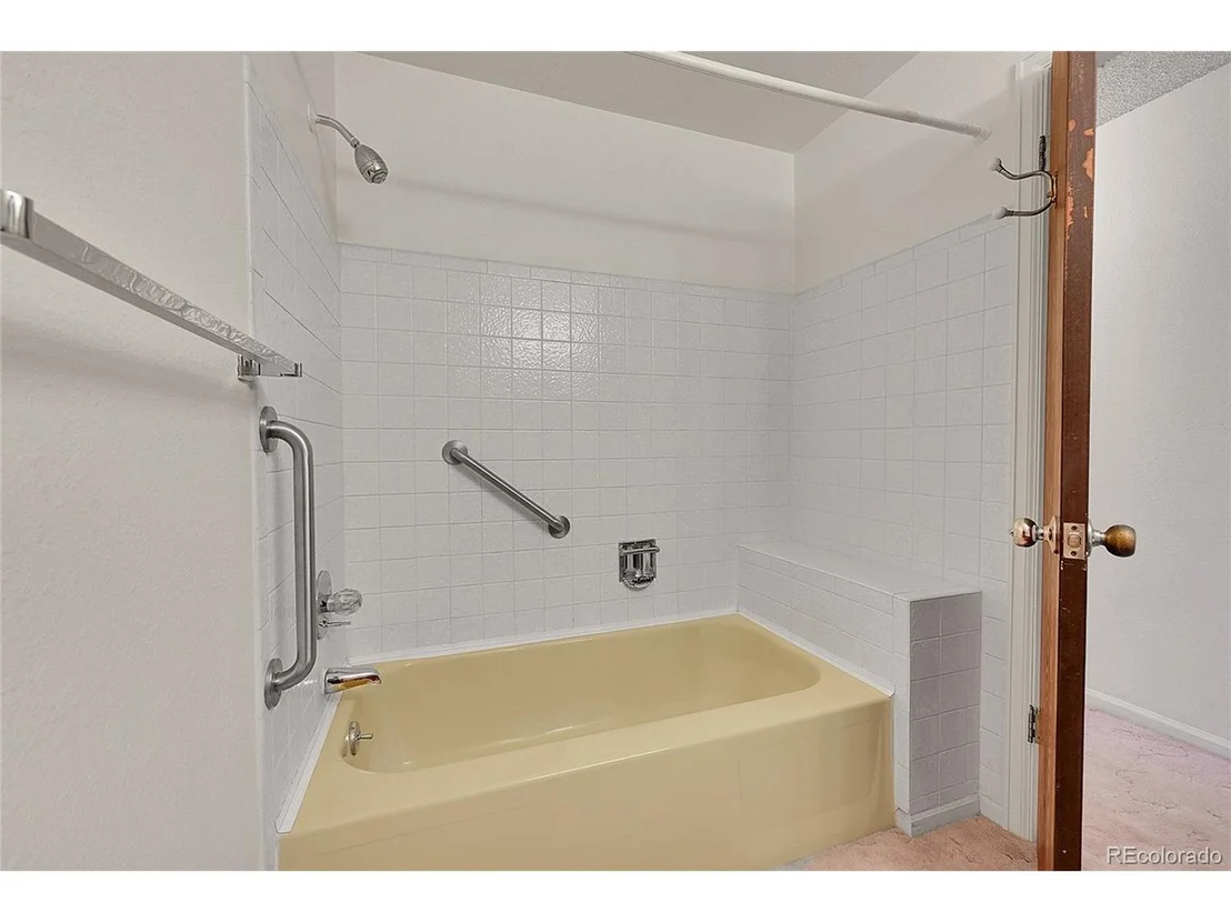 Photo of 13769 Omega Cir