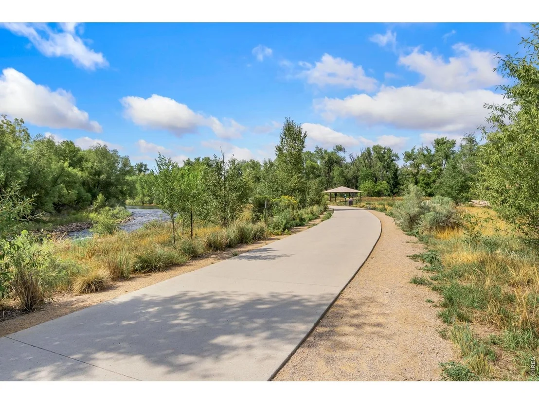 Photo of 3300 Tharp Dr
