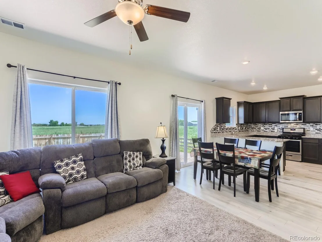 Photo of 7401 Ellingwood Cir