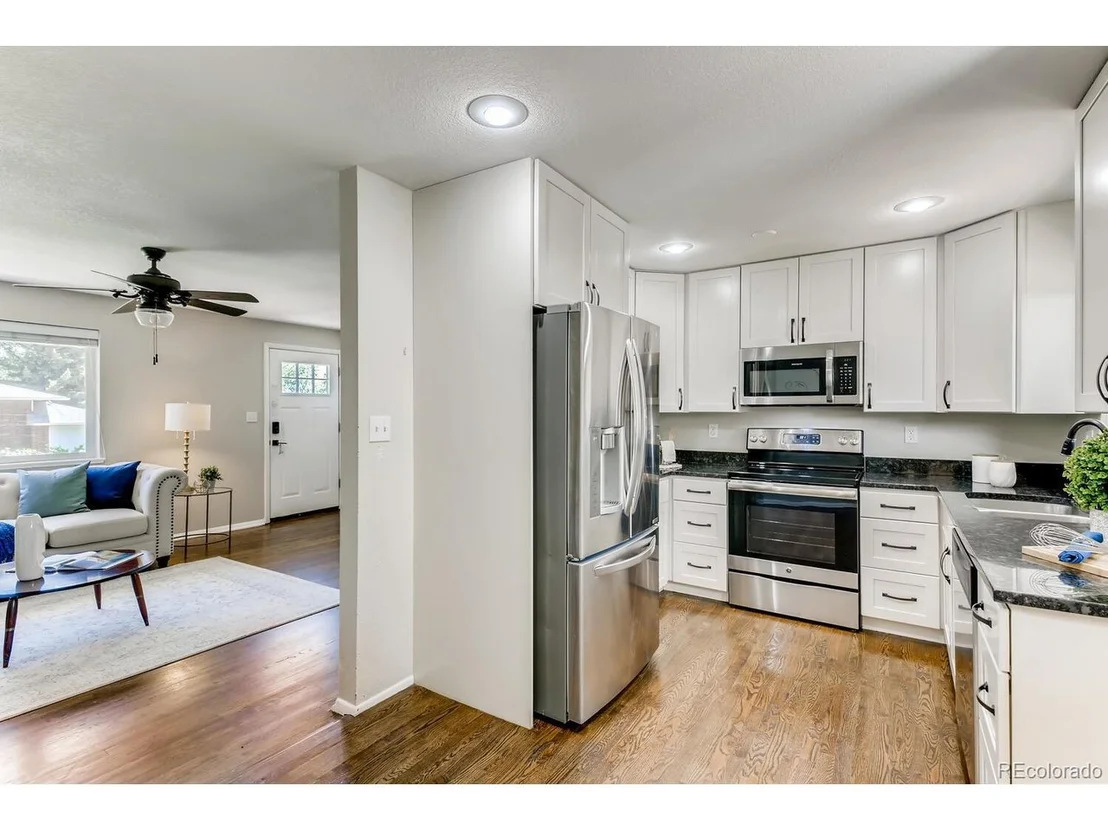 Photo of 8621 W 64th Pl