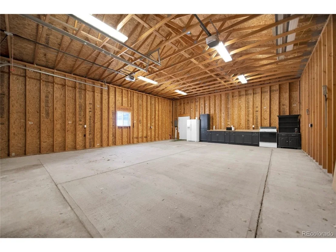 Photo of 450 Date Ave