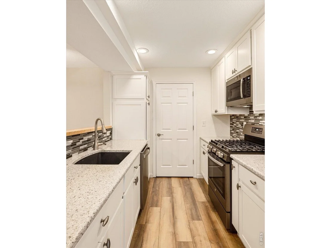 Photo of 9172 W 88th Cir