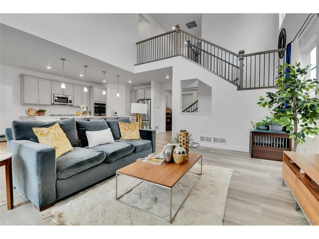 Photo of 22472 E Narrowleaf Cir