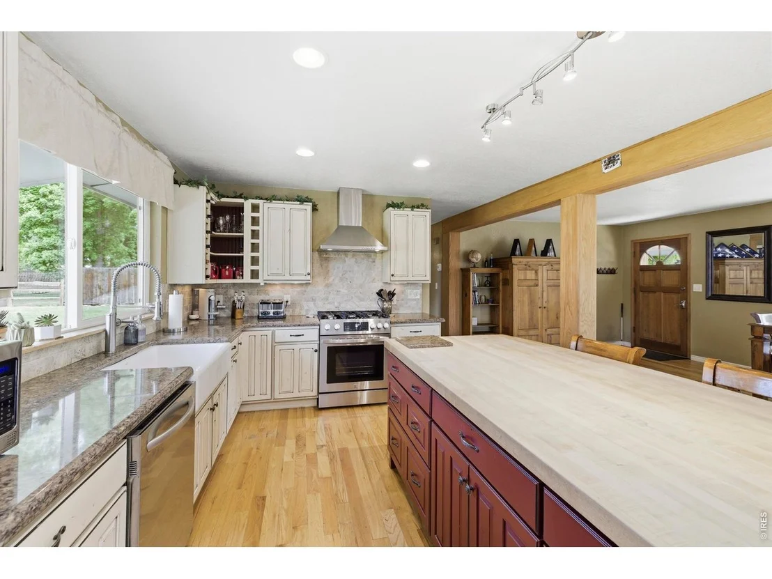 Photo of 3909 Goodell Ln
