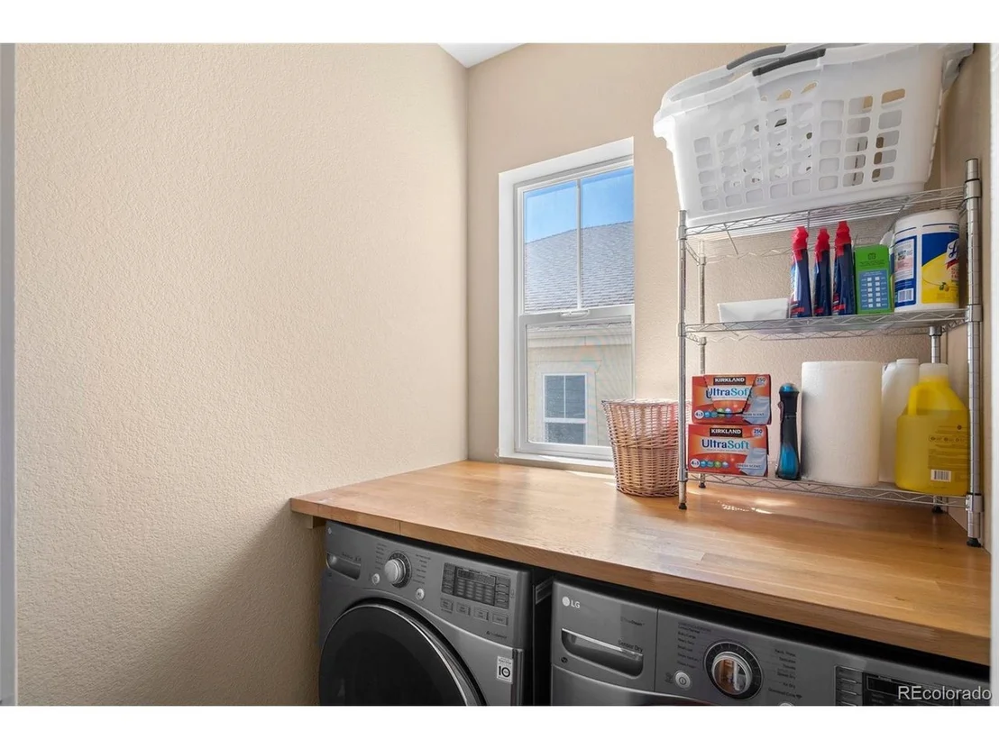 Photo of 4477 Applecrest Cir