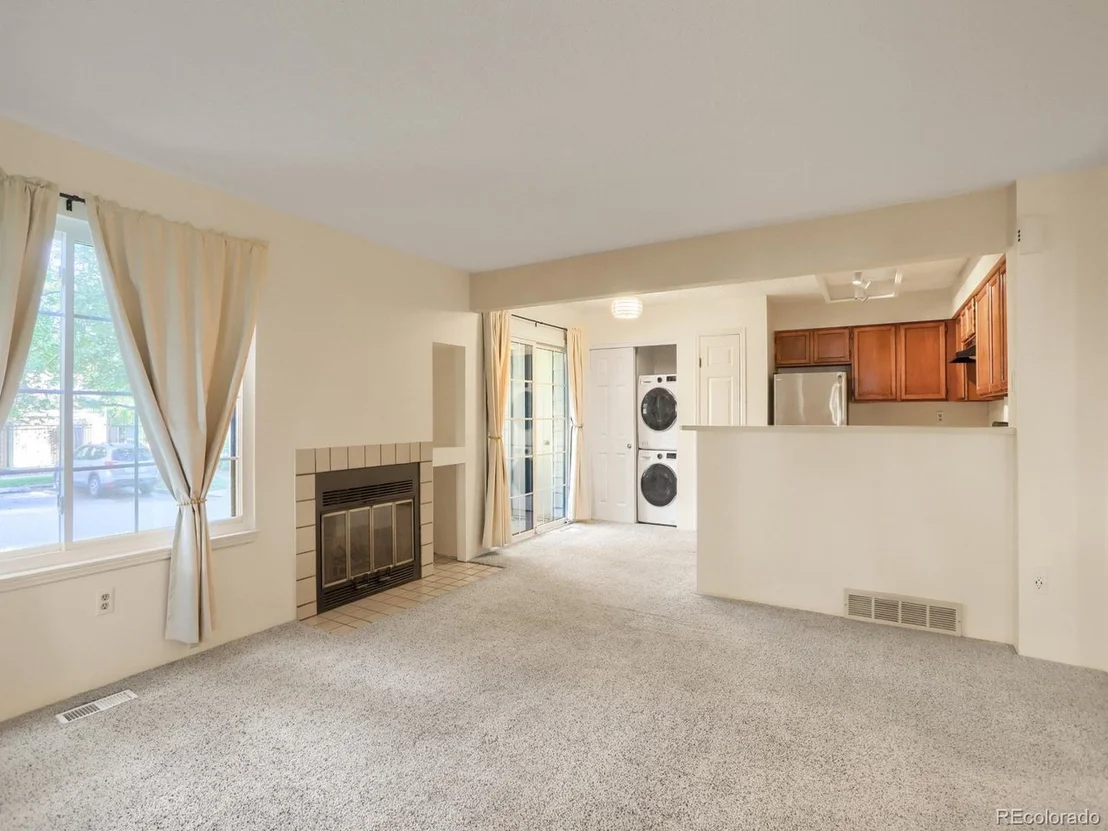 Photo of Unit E at 4819 White Rock Cir