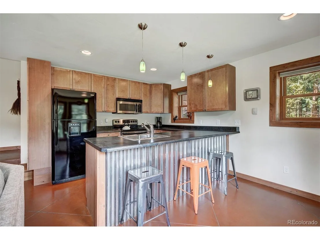 Photo of 22 Peterson Dr