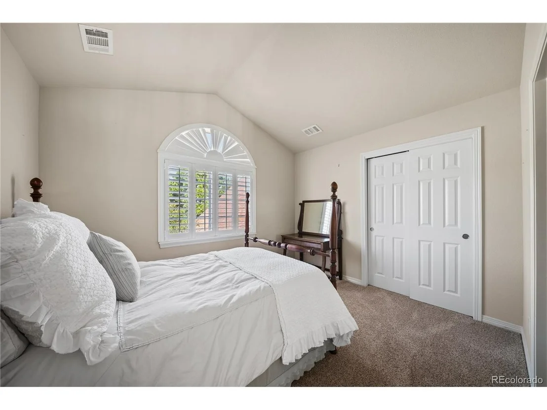 Photo of 213 Scotch Pine Cir