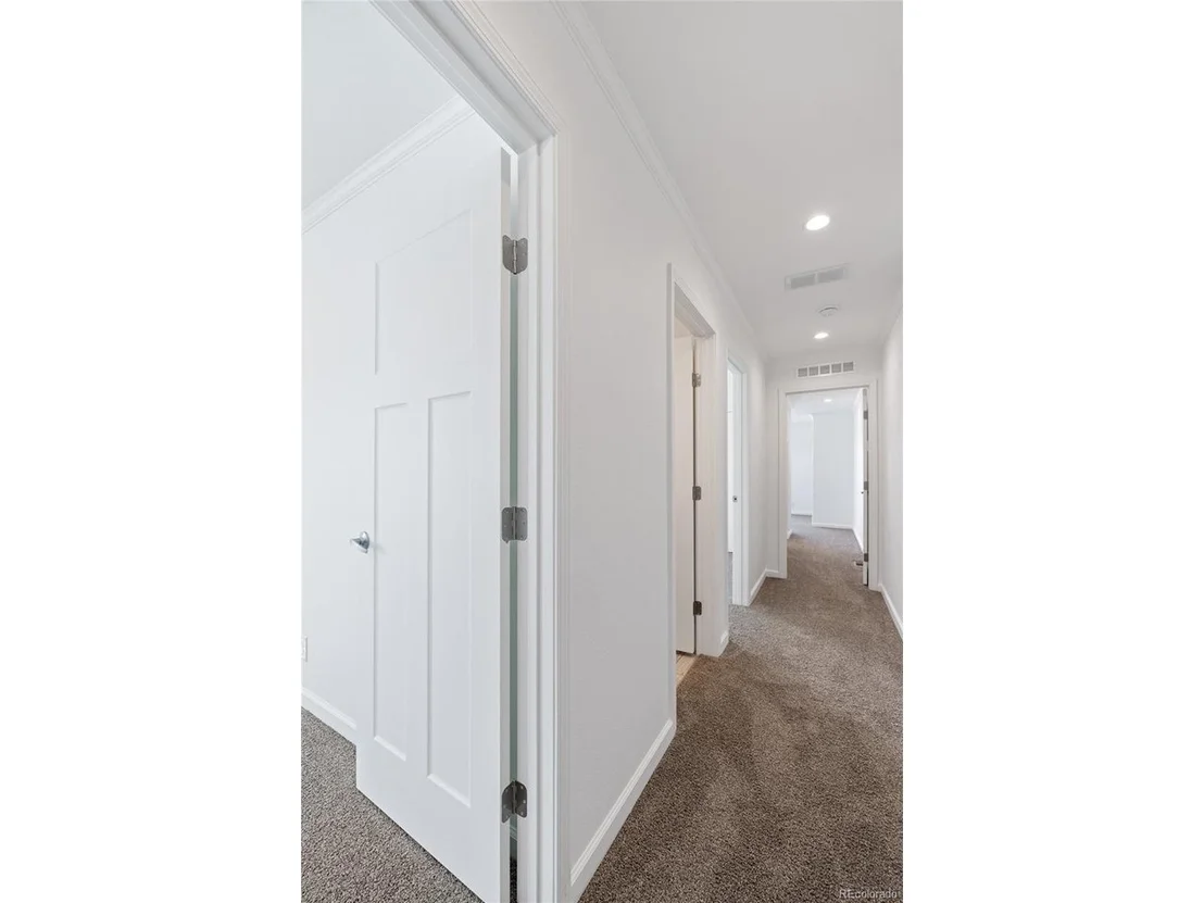 Photo of 129 Brooklyn Cir