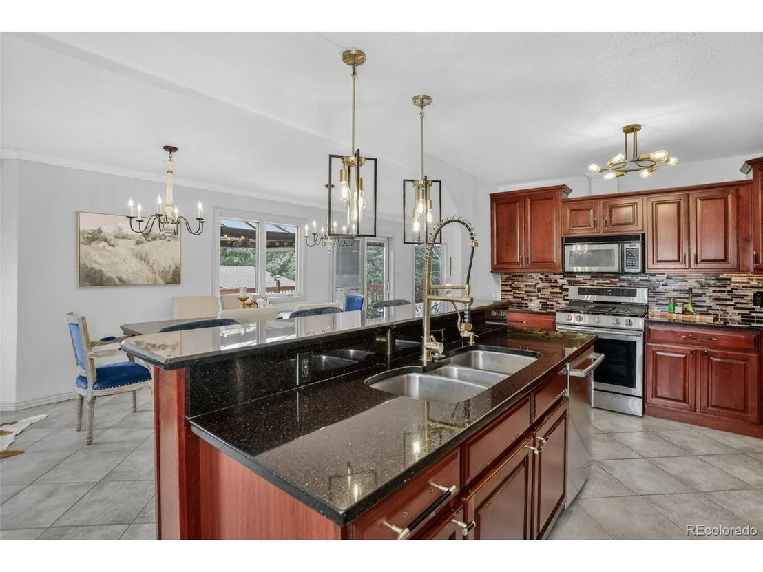 Photo of 12098 Broken Arrow Dr