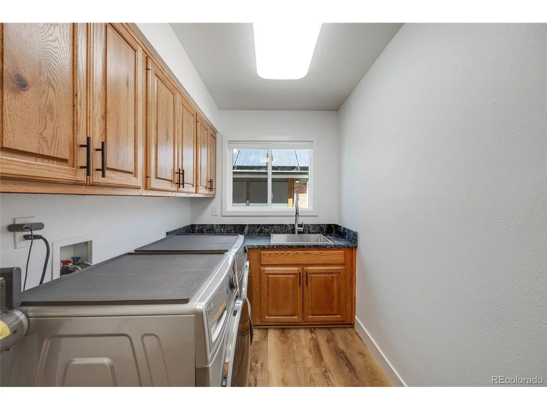 Photo of 2294 Briarhurst Dr