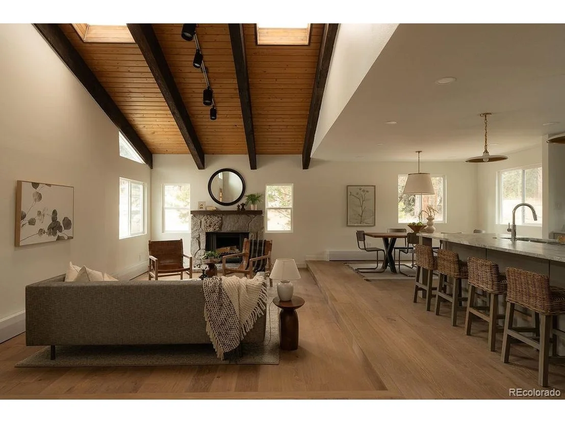 Photo of 8226 S Centaur Dr