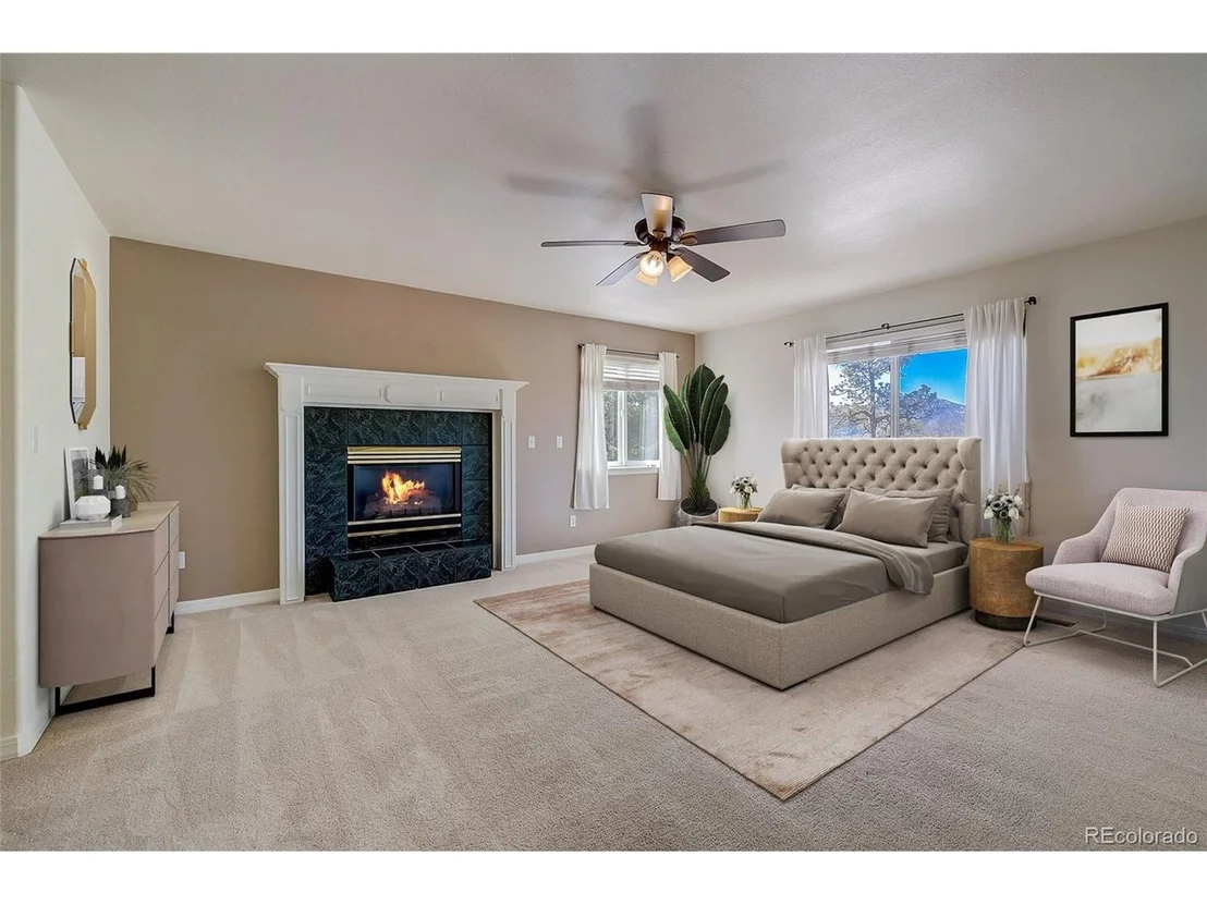 Photo of 1670 Ridgeview Cir