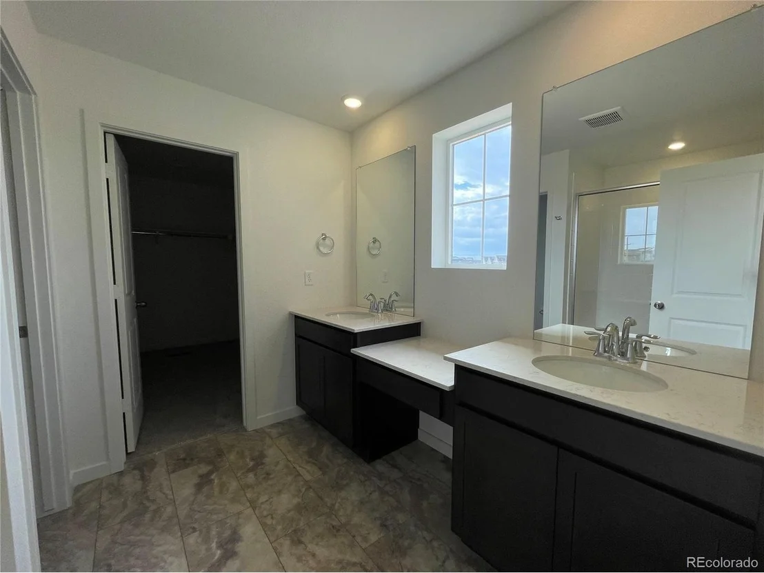 Photo of 4337 Fellows Dr