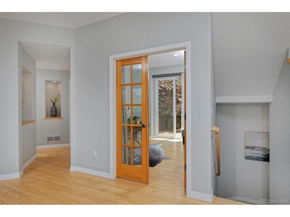 Photo of 645 1st Ave
