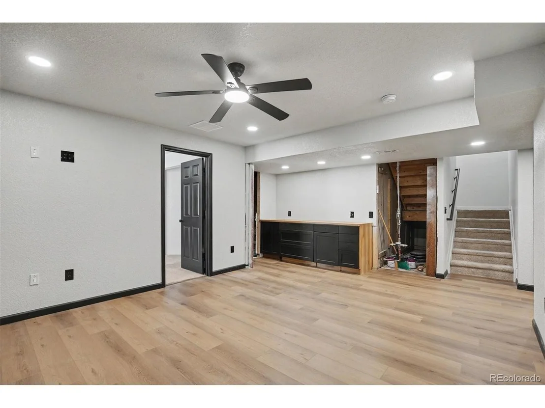 Photo of 3648 Holmes Ln