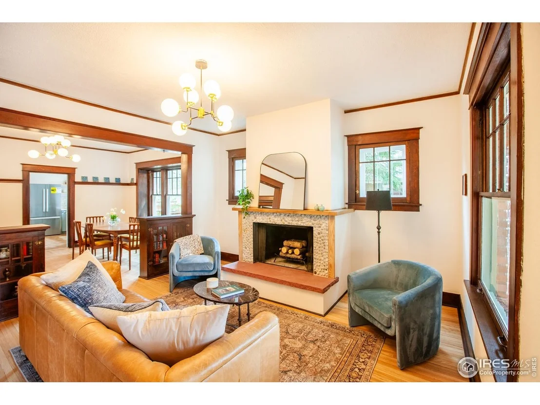 Photo of 1114 5th Ave