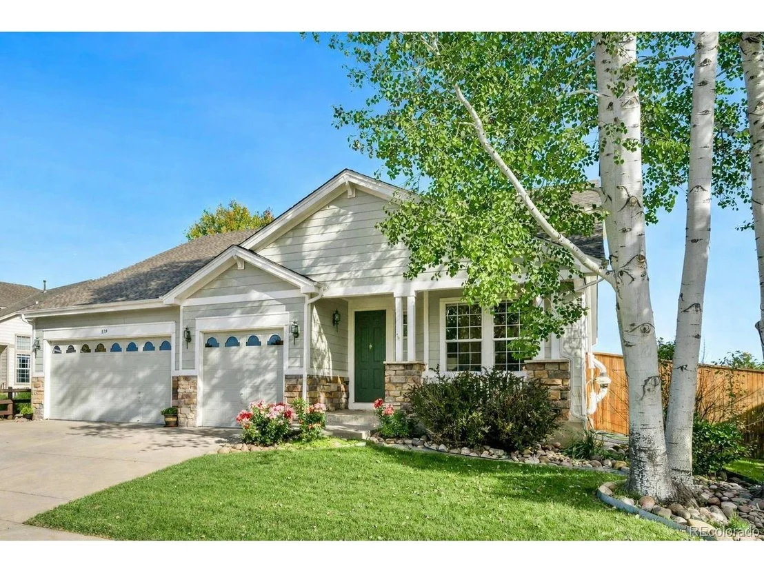 Photo of 879 Glenarbor Cir