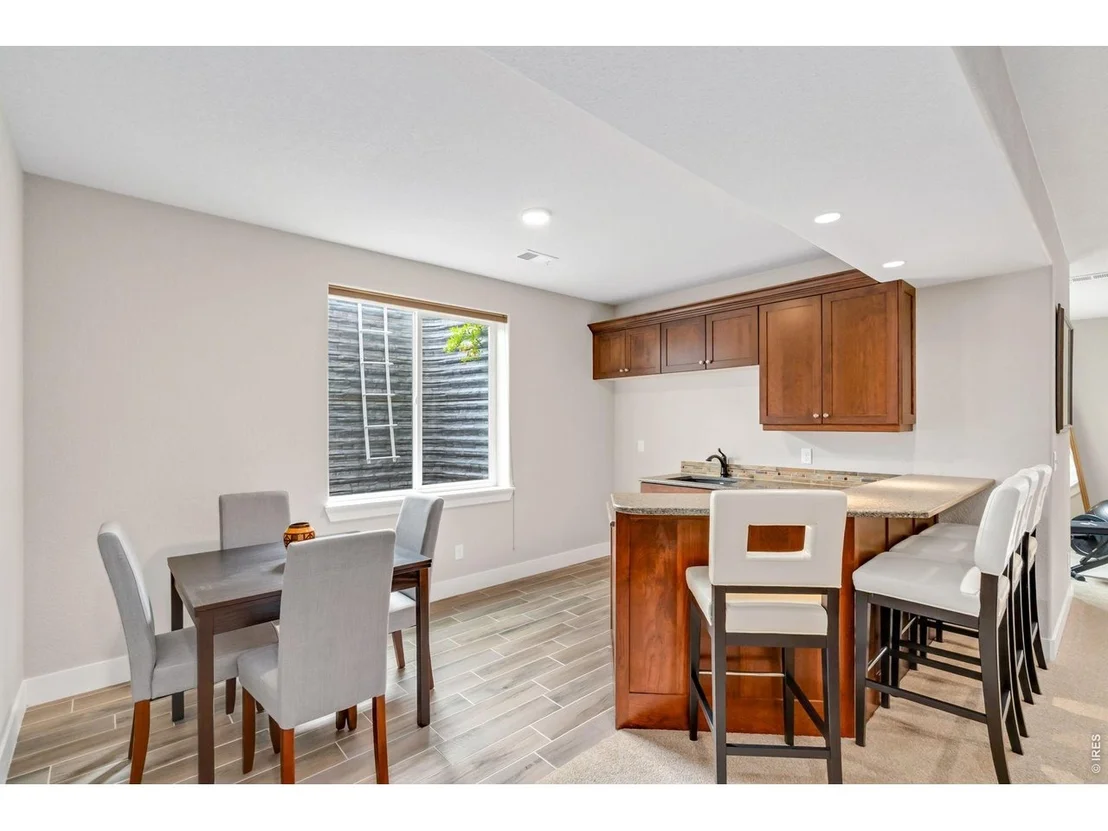Photo of 1115 Waterfall St
