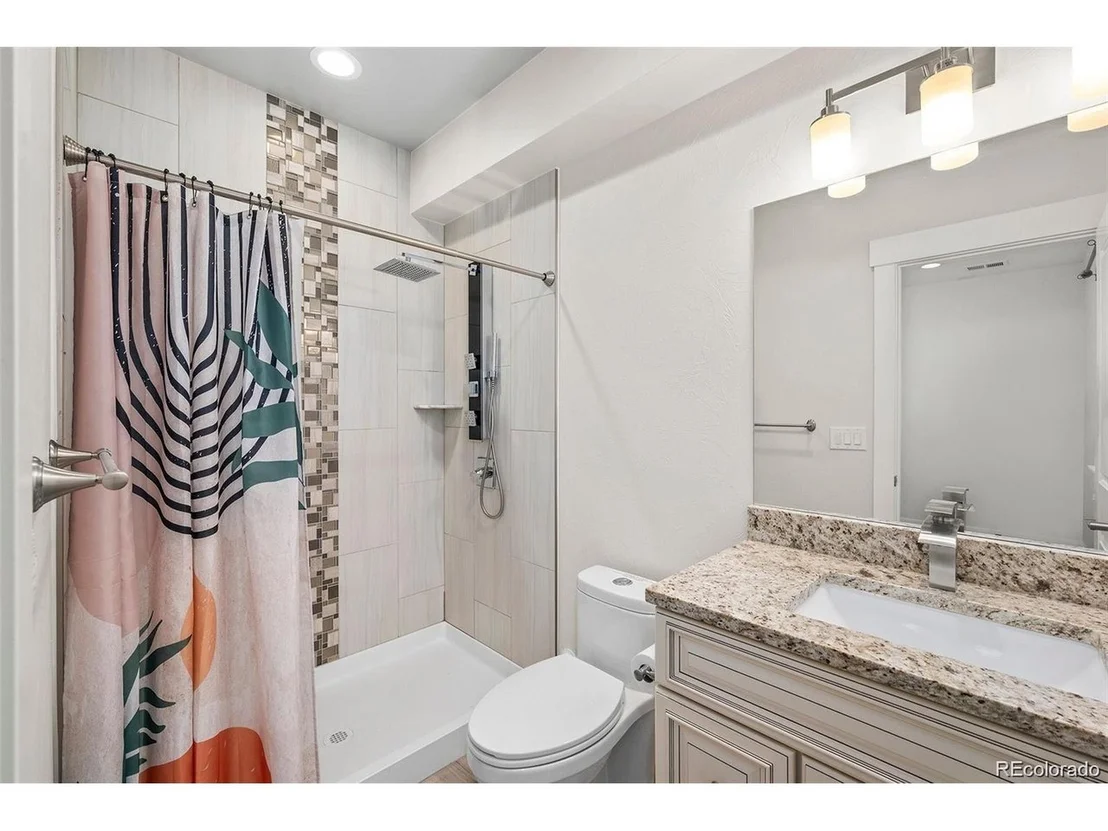 Photo of 5372 W 68th Ave