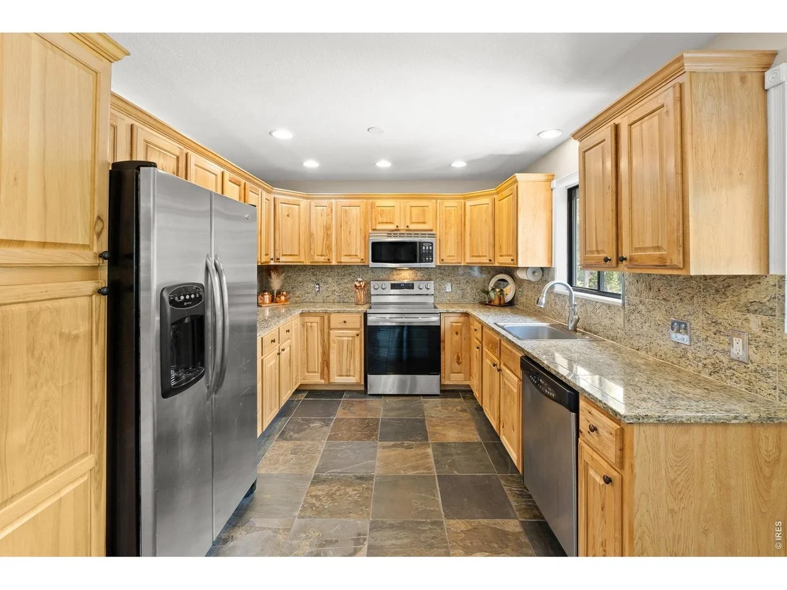 Photo of 218 Brook Dr
