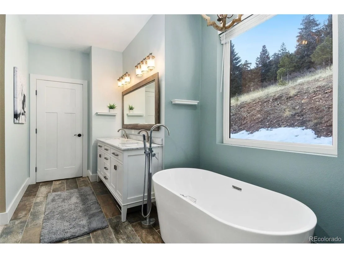 Photo of 31675 Kiva Ln