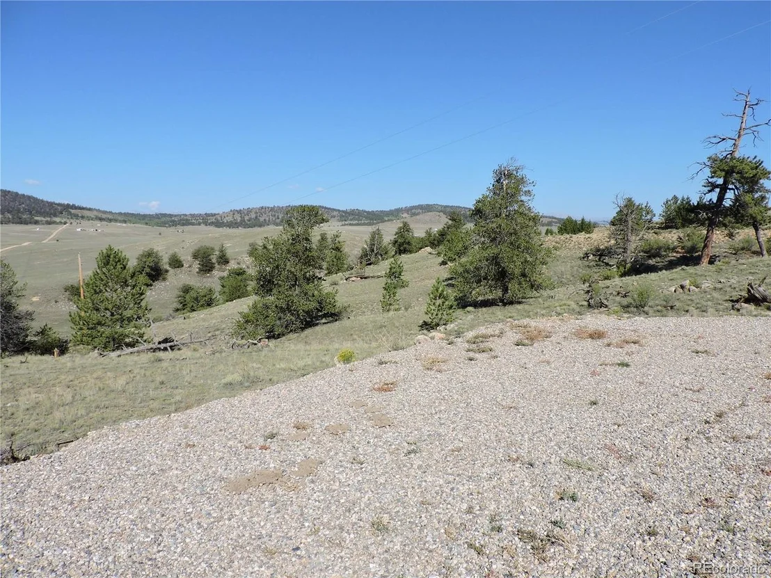 Photo of 640 Arapaho Trl