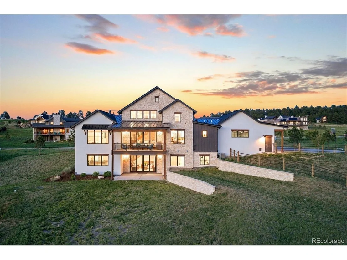 Photo of 2433 Fox View Trl