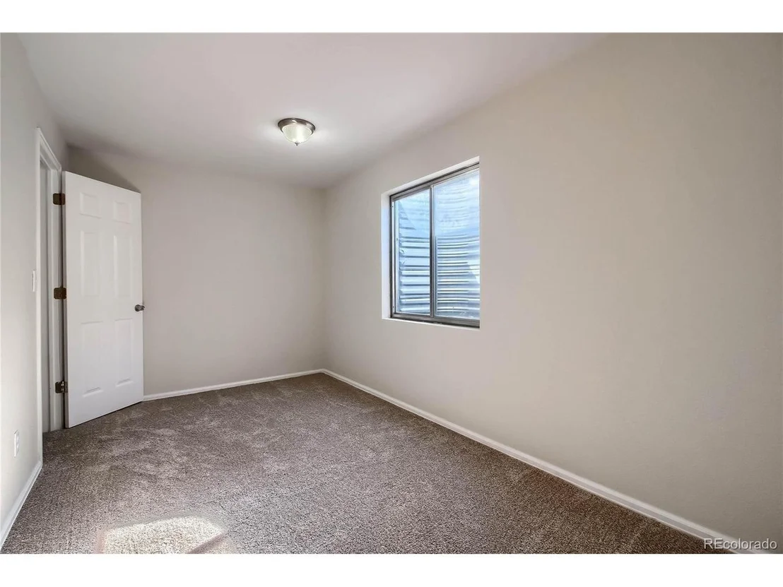 Photo of 1695 Parkside Cir