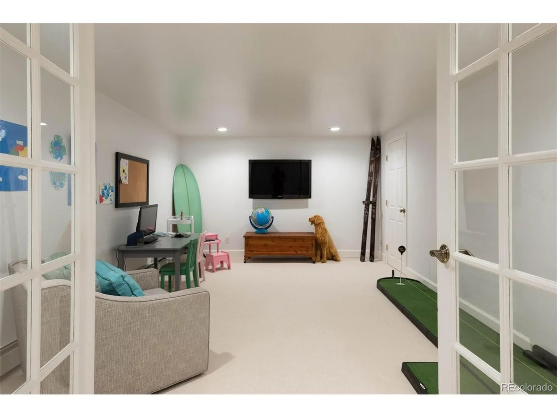 Photo of 600 Vine St