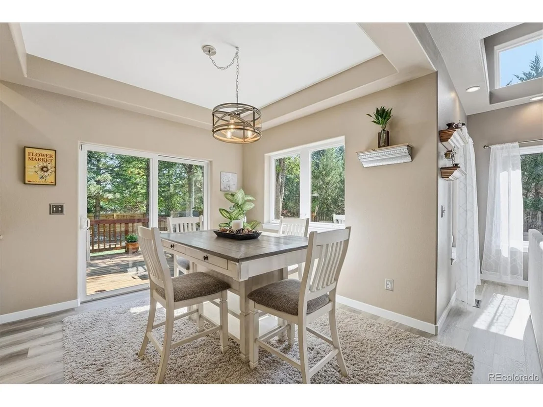 Photo of 1952 Amethyst Dr