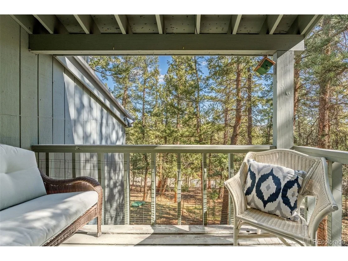 Photo of 20 Long Ridge Dr