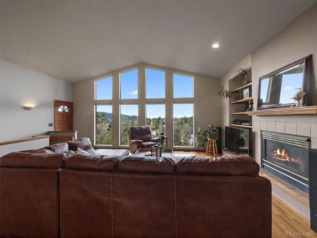 Photo of 34878 Forest Estates Rd