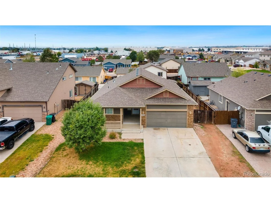 Photo of 2933 Alpine Ave
