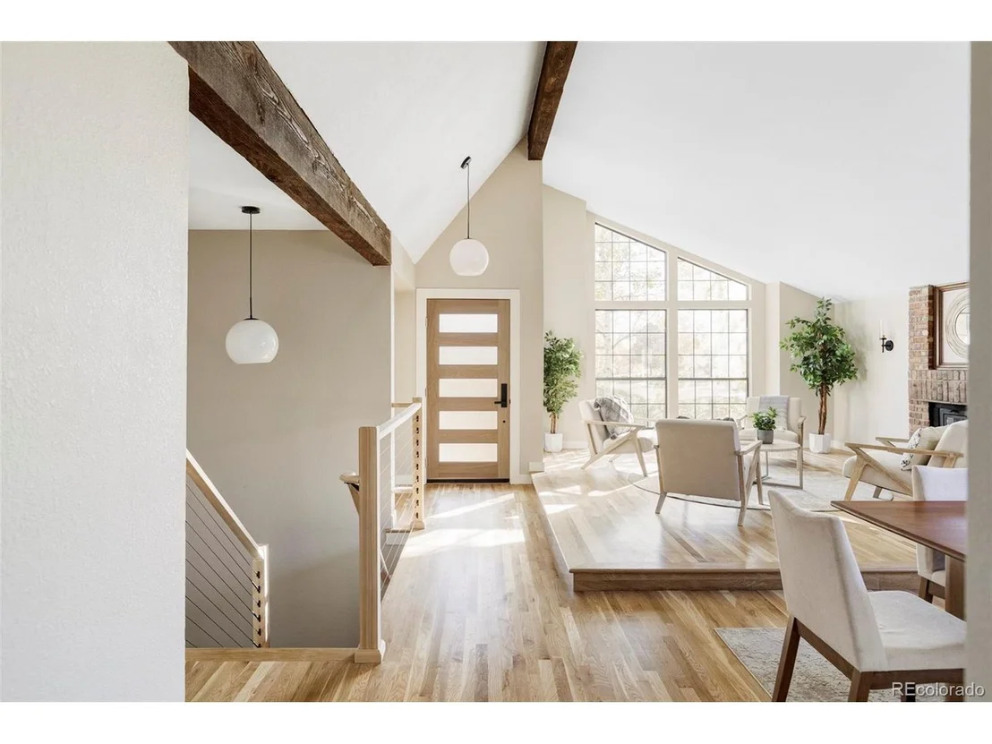 Photo of 8153 Field Cir