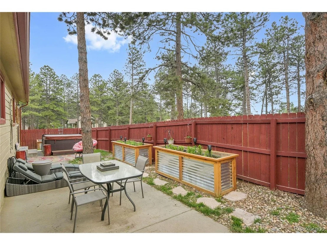 Photo of 30400 Hilltop Dr