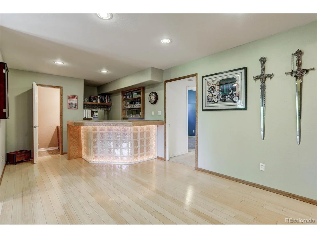 Photo of 10922 Conifer Mountain Rd
