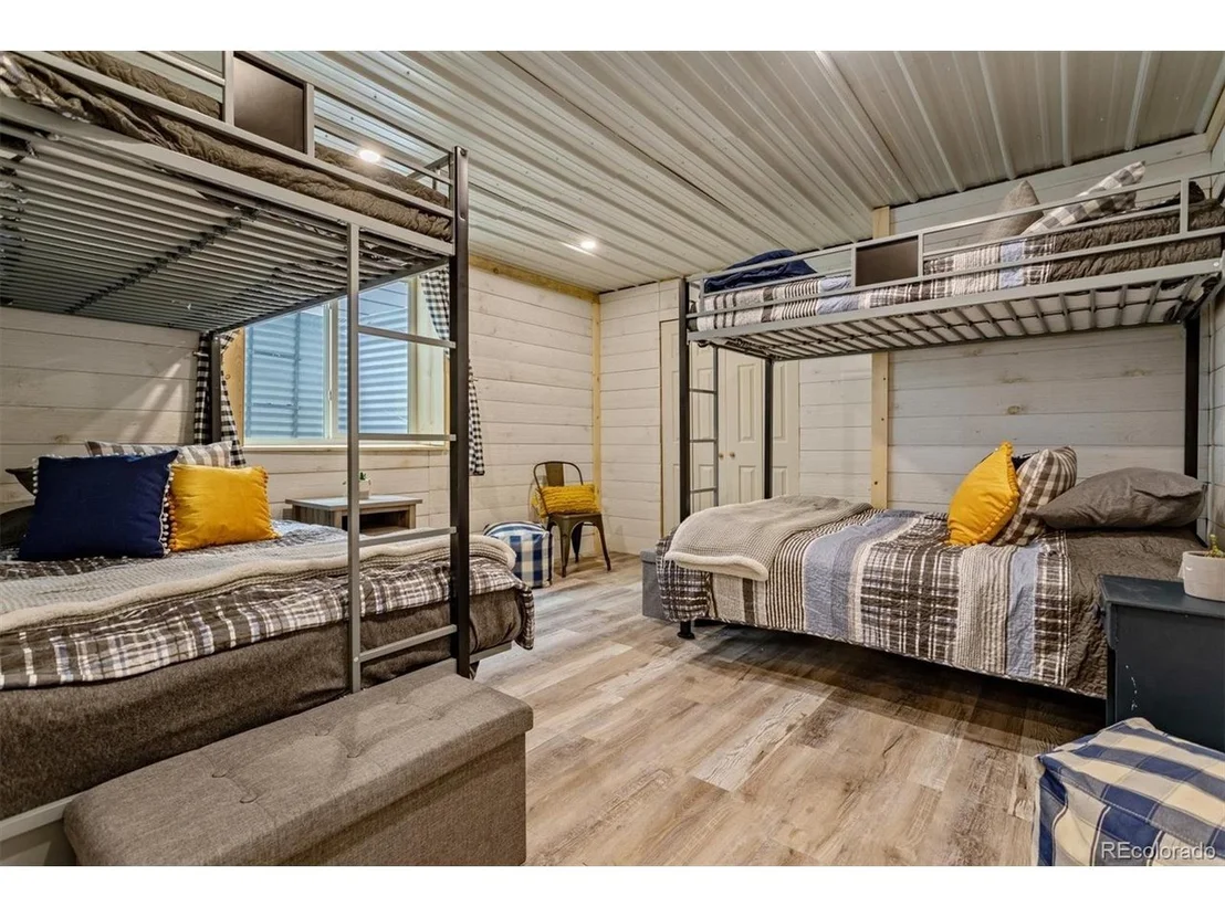 Photo of 2066 Peralta Loop