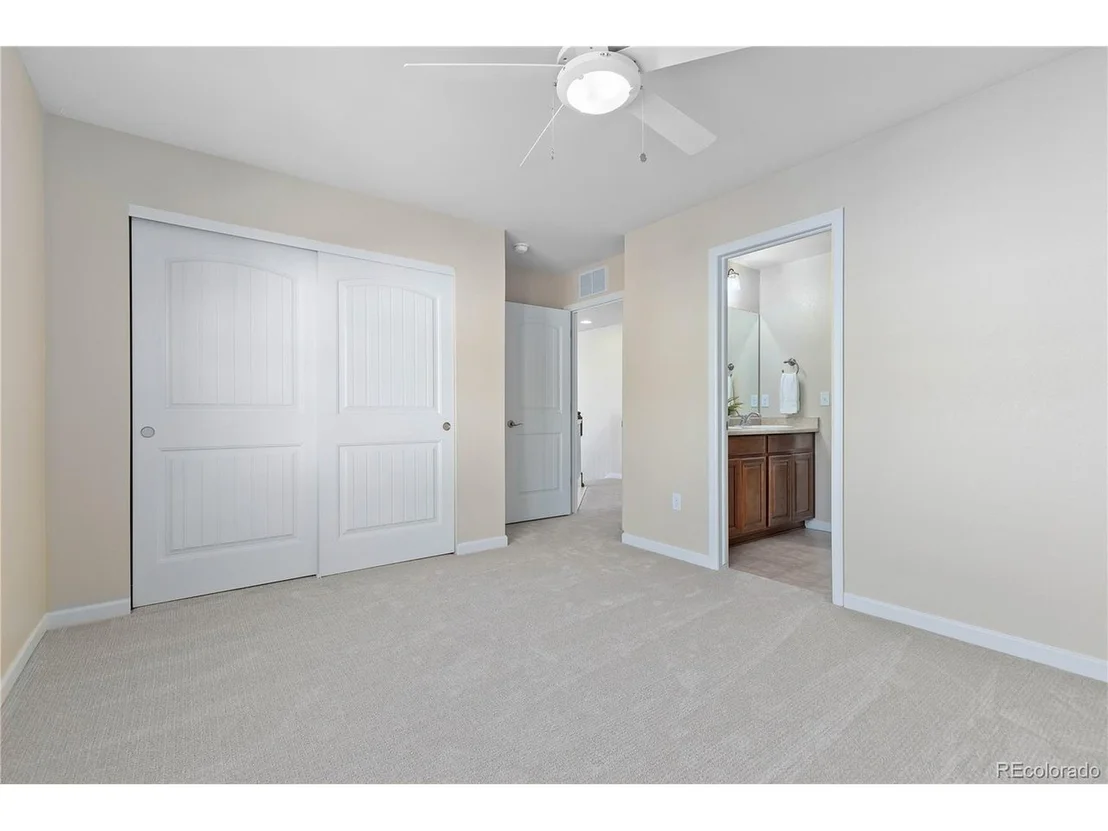Photo of 381 Rainbow Ln