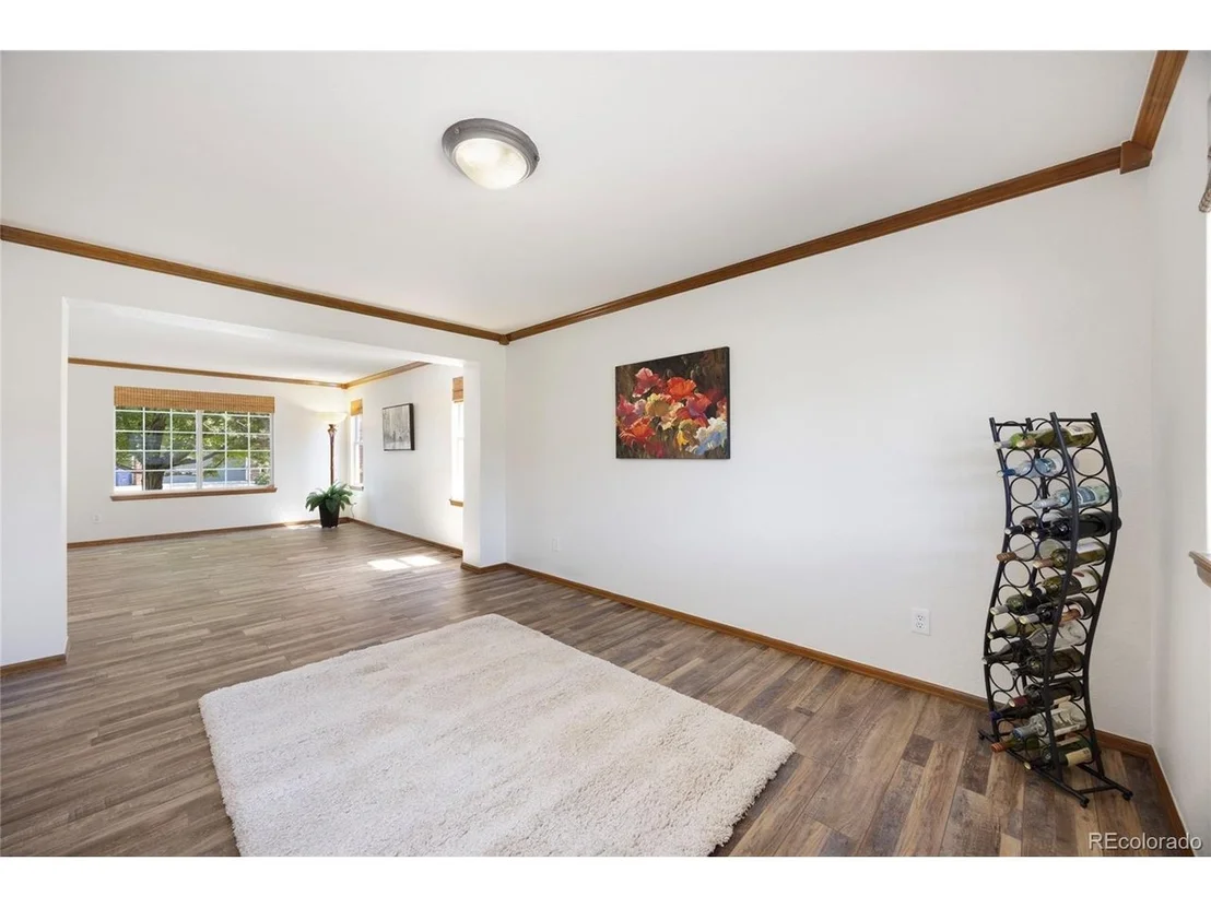 Photo of 1104 Ridgeview Cir