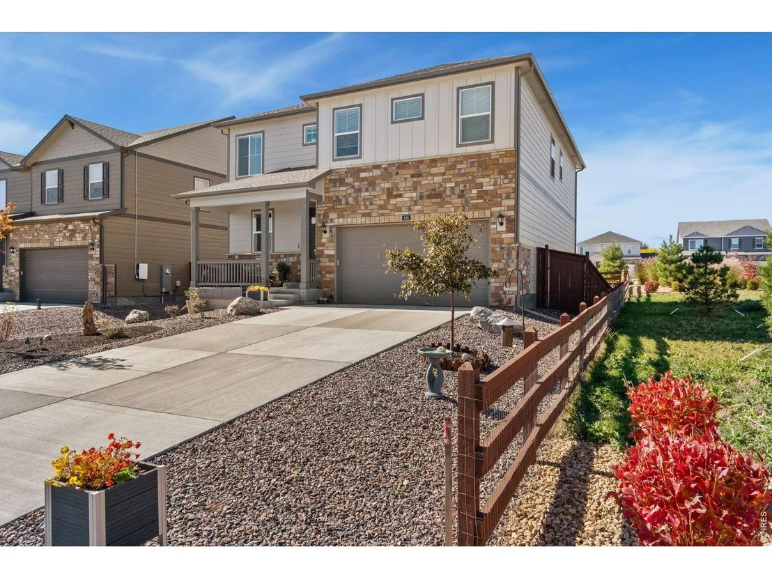 Photo of 438 Bluebird Rd