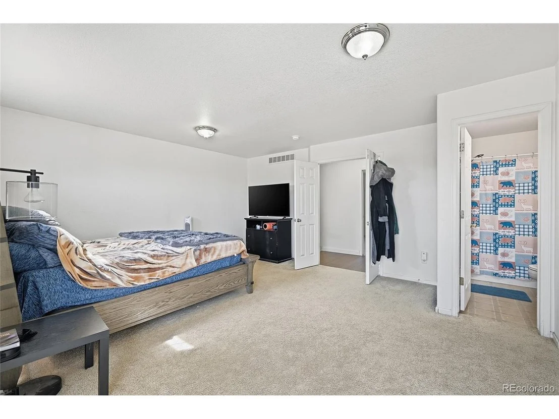 Photo of 123 24th Ave