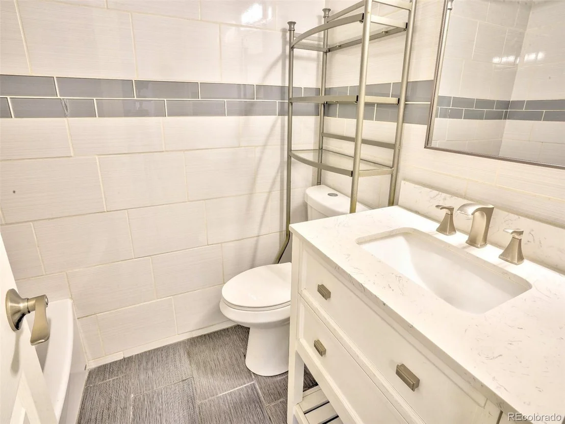 Photo of 101 Highland Ave