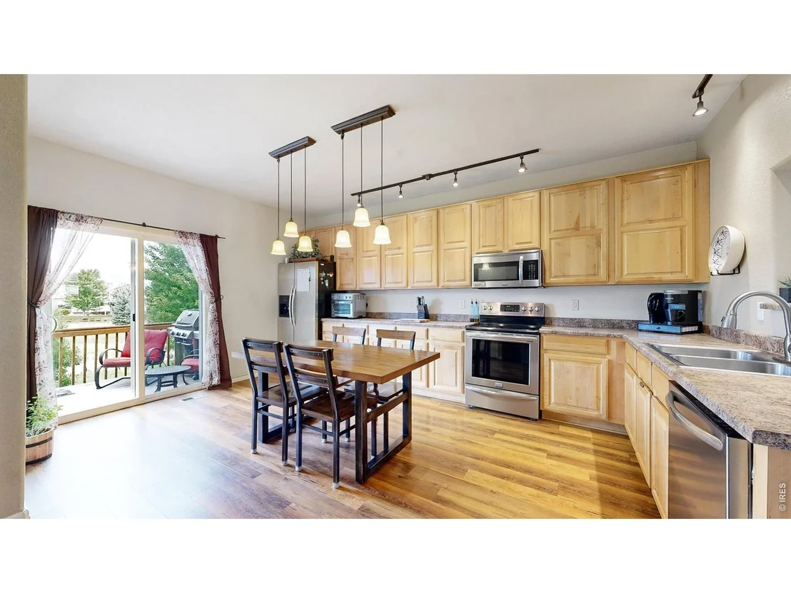 Photo of 7586 Triangle Dr