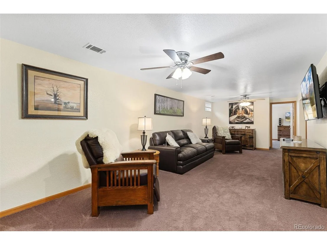 Photo of 2803 County Road 37