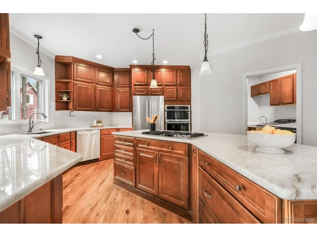 Photo of 19010 Deerfield Rd
