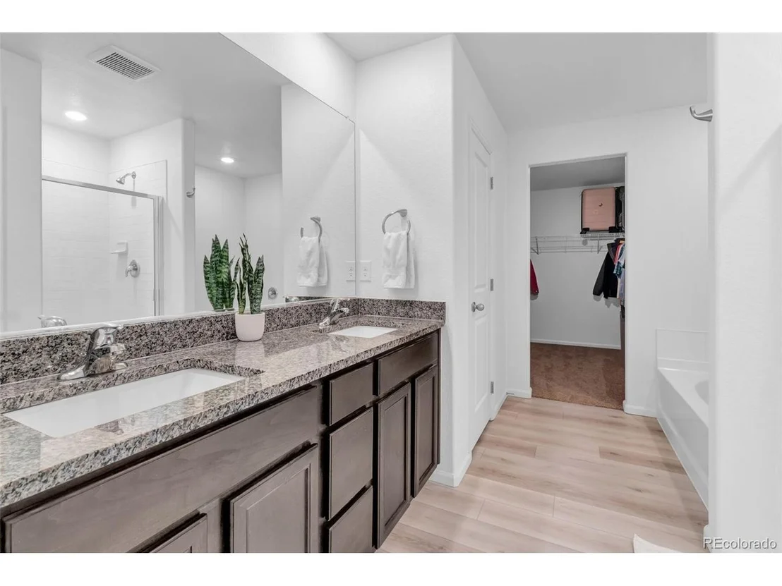Photo of 7238 Aspen Brook Ave
