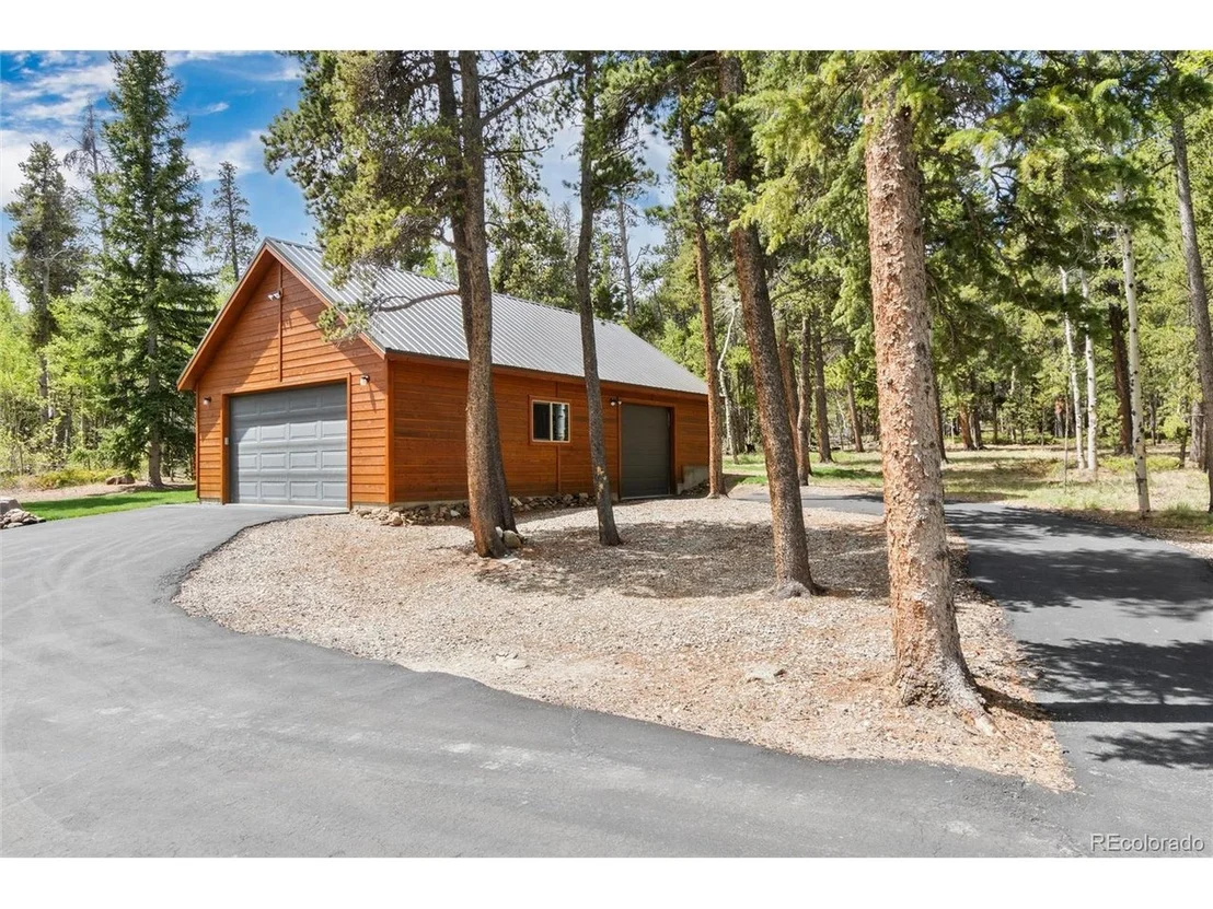 Photo of 36 Wild Rye Rd