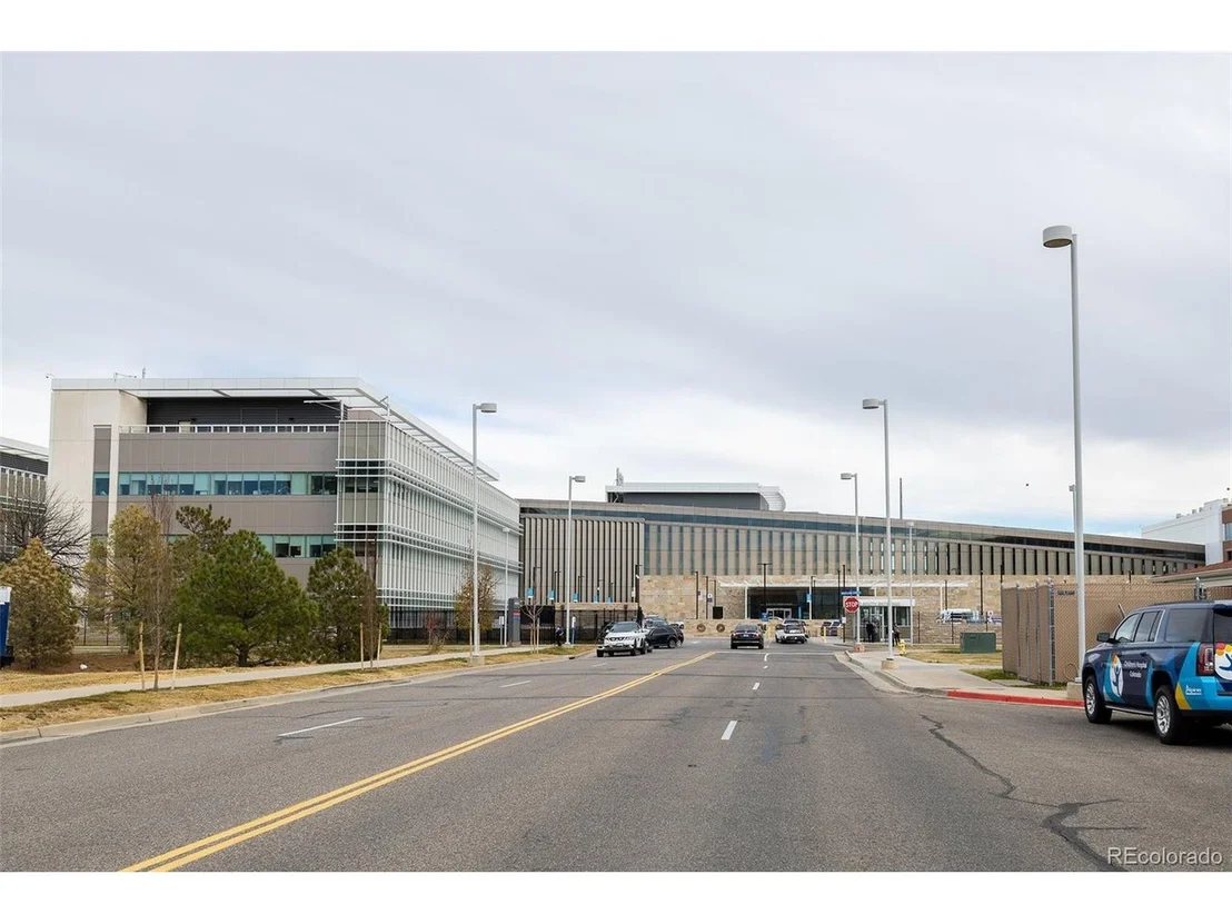 Photo of Unit 1007 at 2201 Sable Blvd